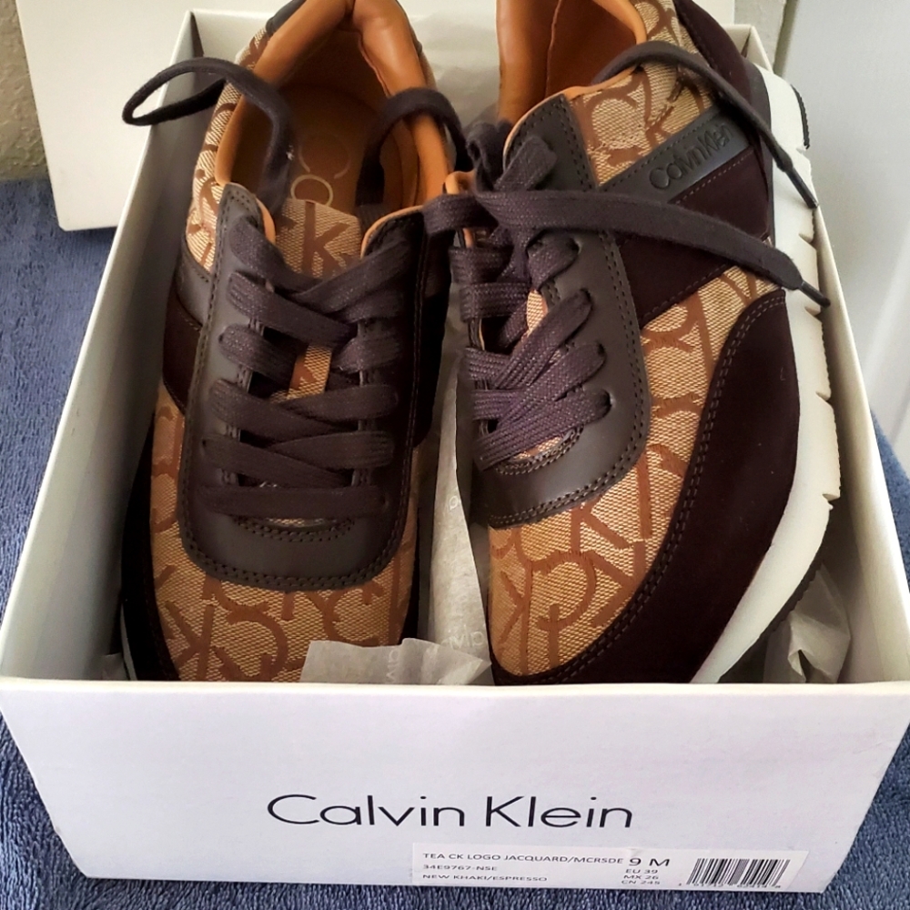 Calvin Klein sz9